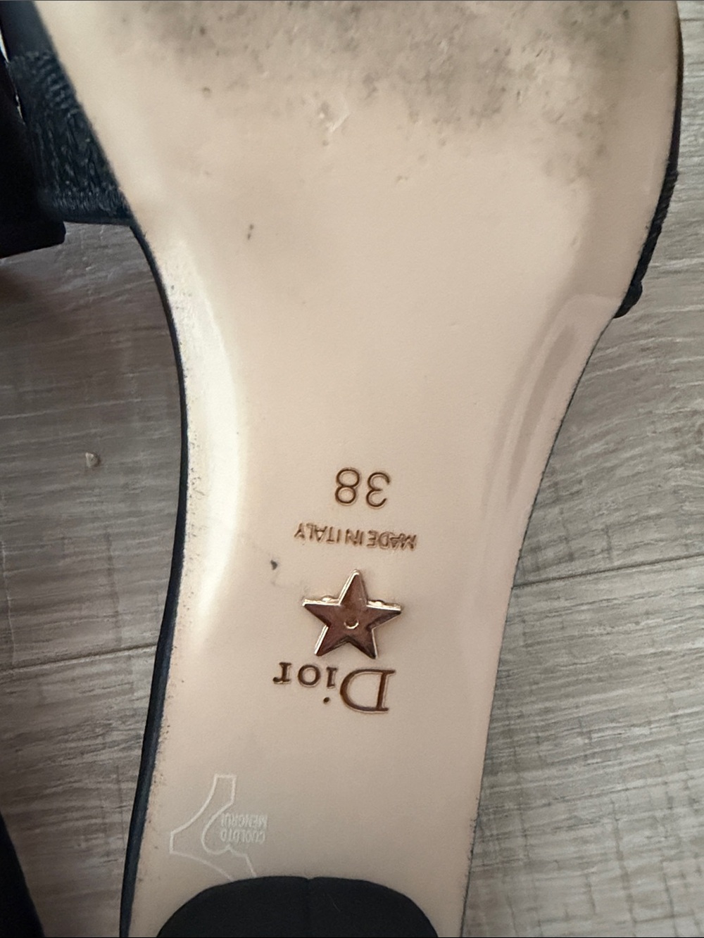 Mules only worn twice - Picture 10 of 10
